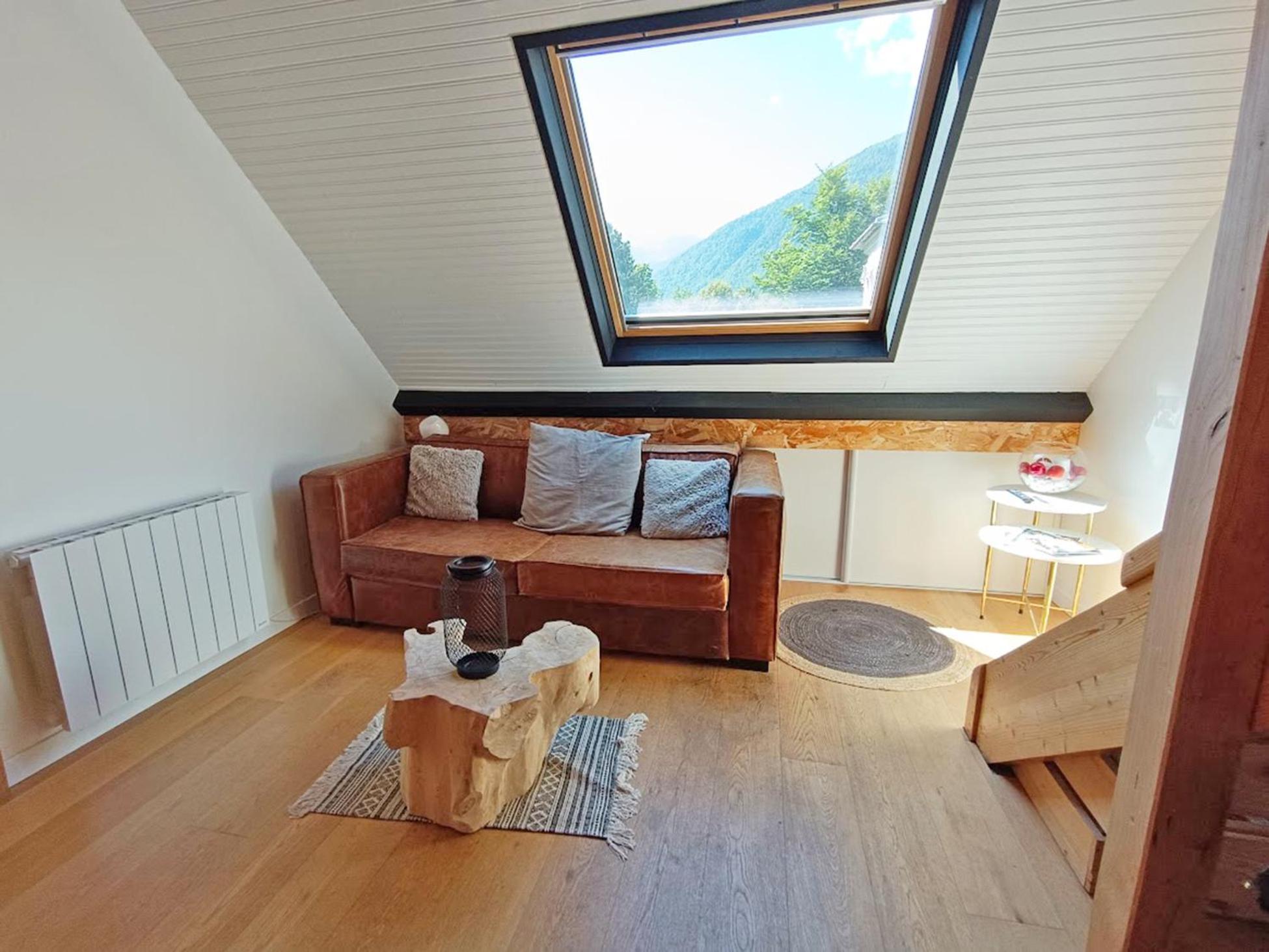 Le Nid De Juliette, T3 Duplex, Parking, Cave Apartment Bagnères-de-Luchon Exterior foto